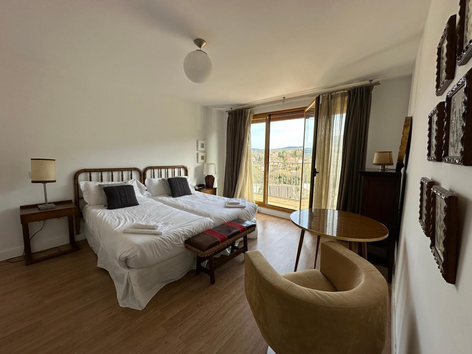 Piso Centrico En El Espinar Apartment ภายนอก รูปภาพ